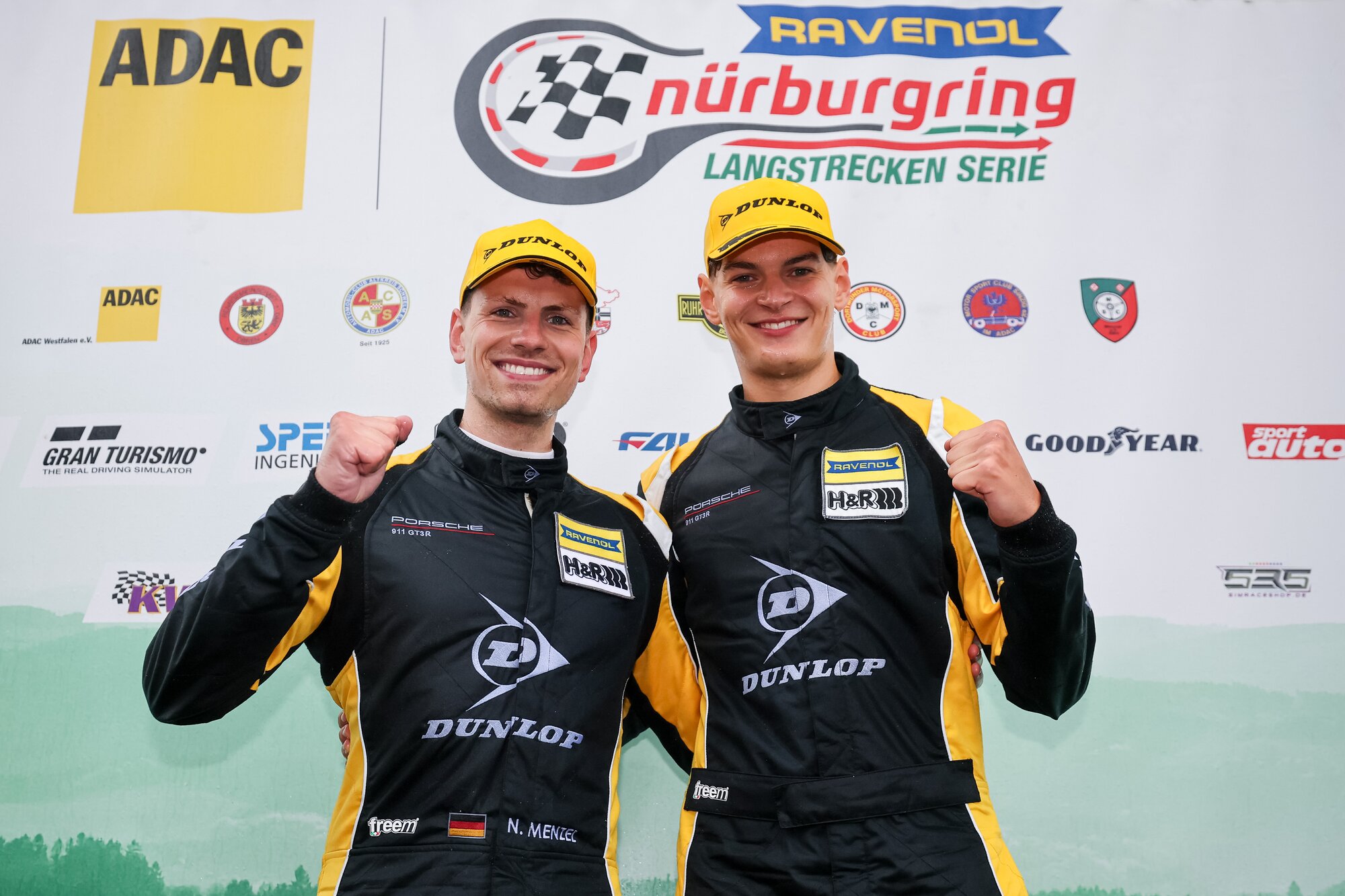 DUNLOP Motorsports at NLS9