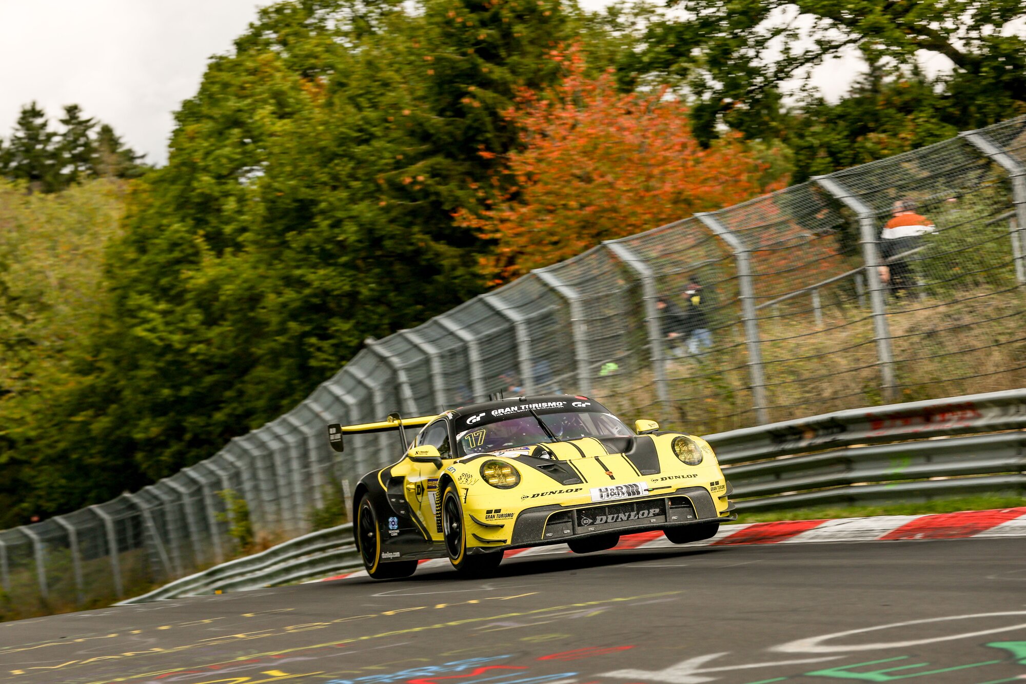 DUNLOP Motorsport Wins the Season Finale 